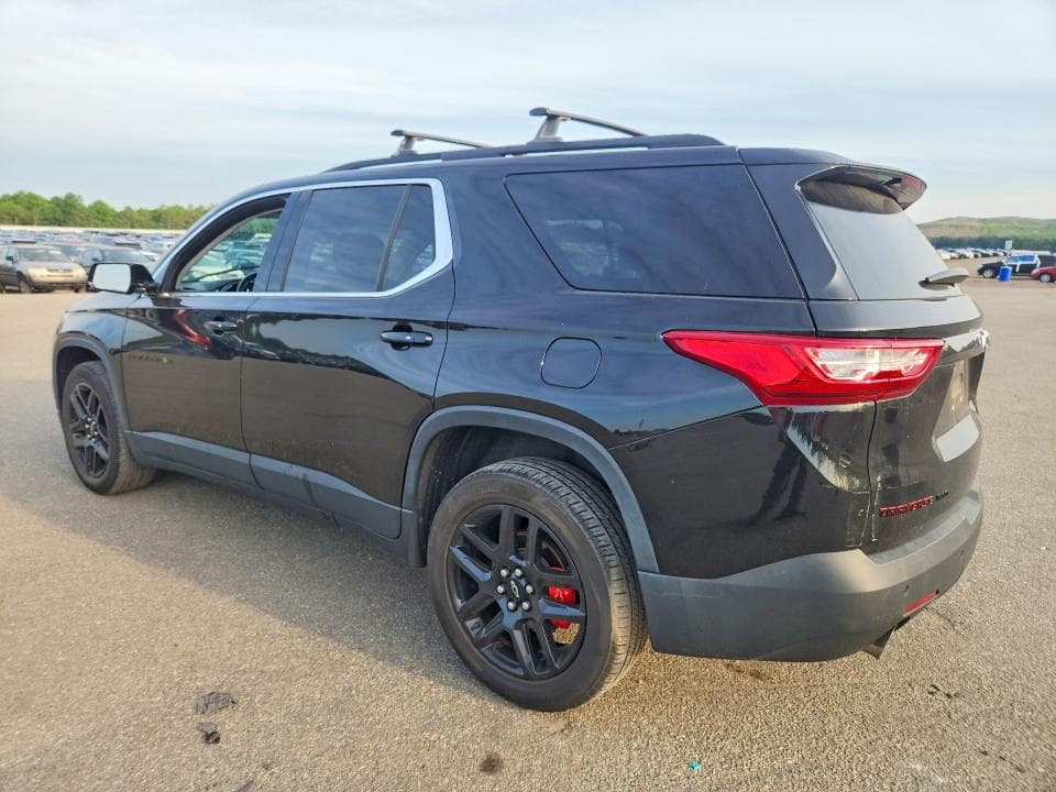 2019 CHEVROLET TRAVERSE LT 2