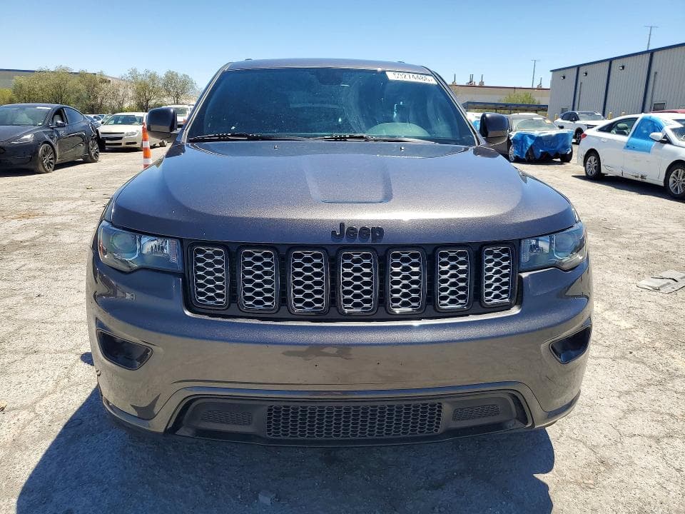 2020 JEEP GRAND CHEROKEE LAREDO 5
