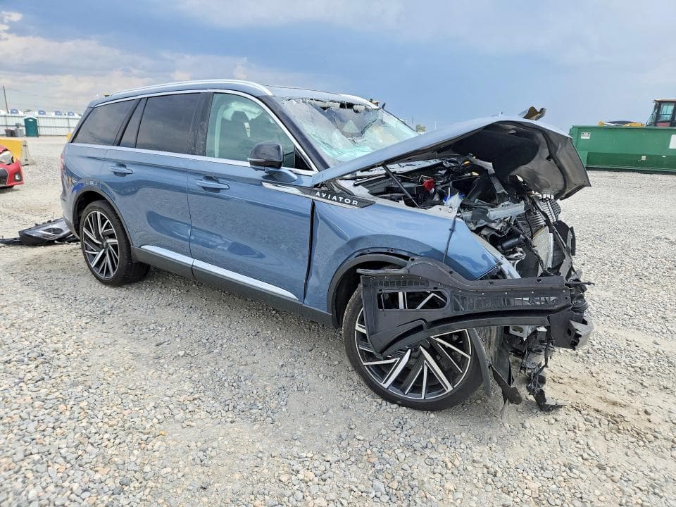 2025 LINCOLN AVIATOR RESERVE 4