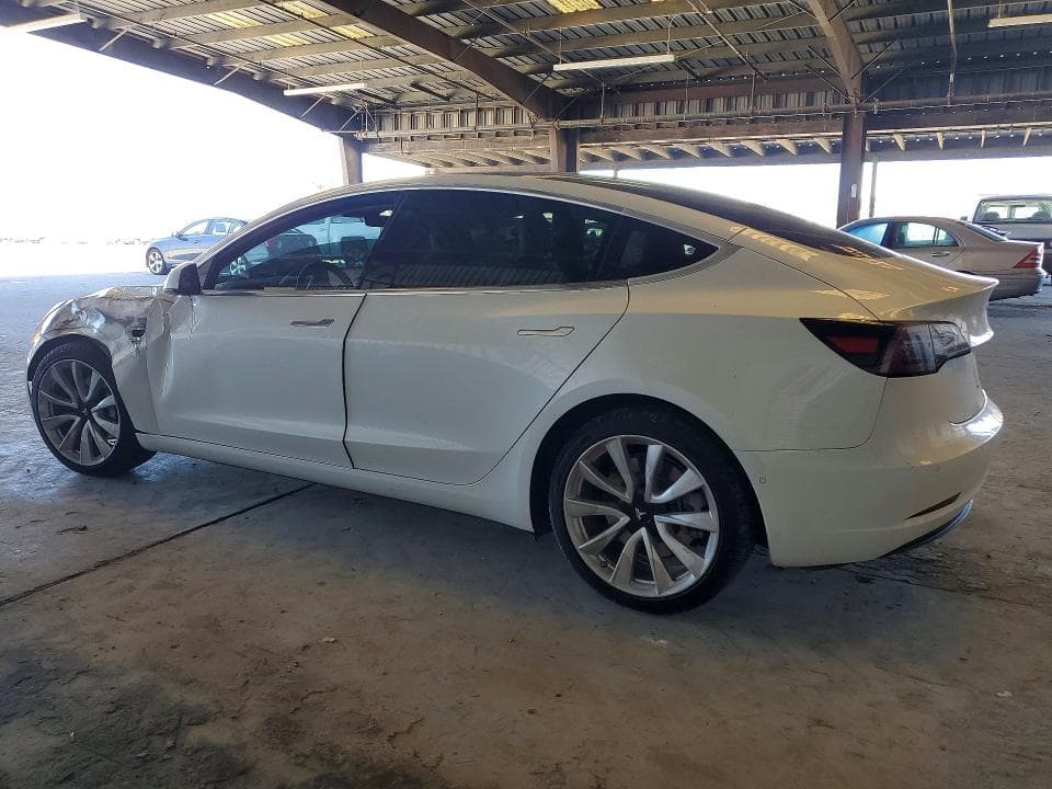 2018 TESLA MODEL 3 2