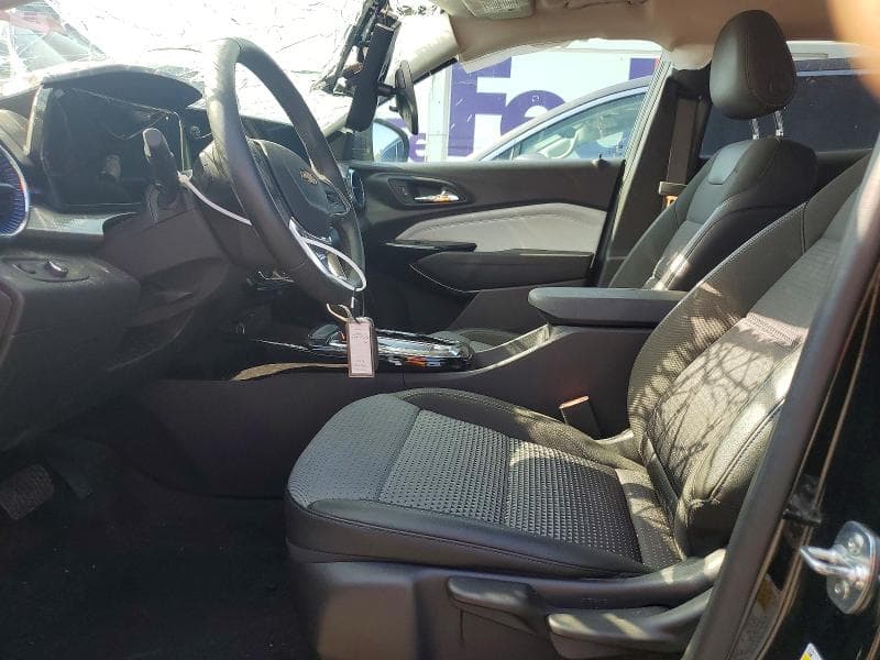2025 CHEVROLET TRAX 1LT 7