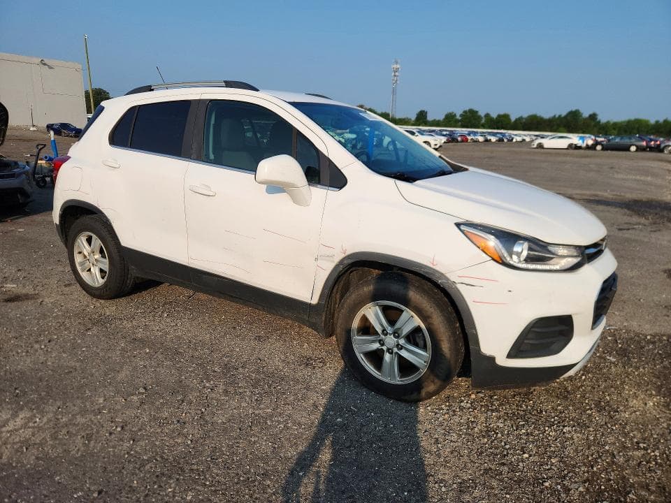2020 CHEVROLET TRAX 1LT 4
