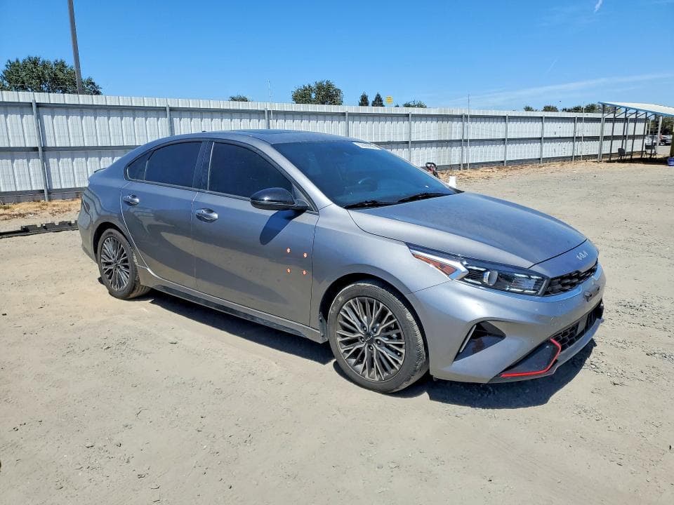2024 KIA FORTE GT LINE 4