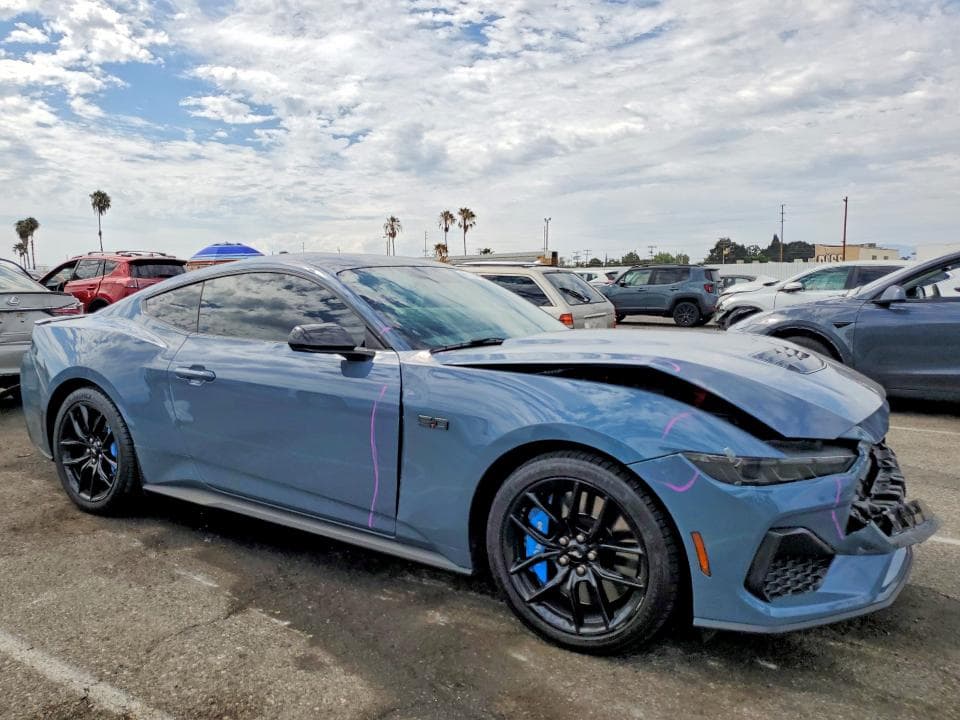2024 FORD MUSTANG GT 4