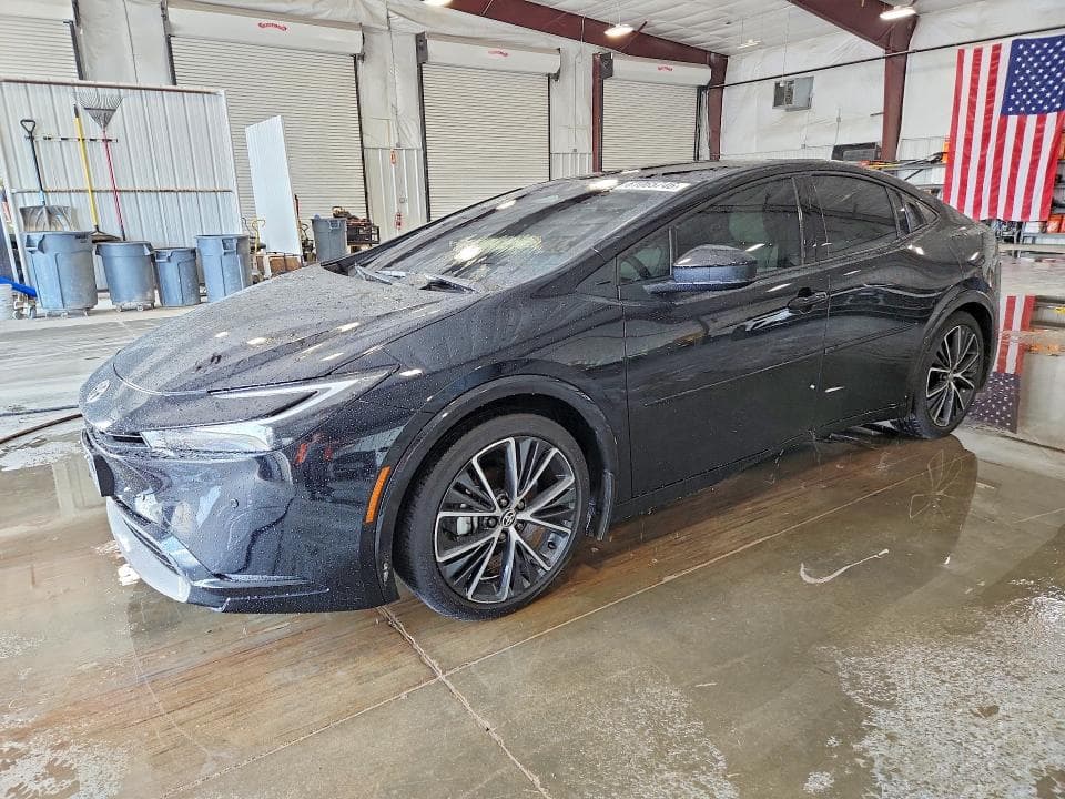 2026 TOYOTA PRIUS XLE - 1