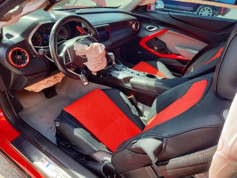 2023 CHEVROLET CAMARO LT1 8