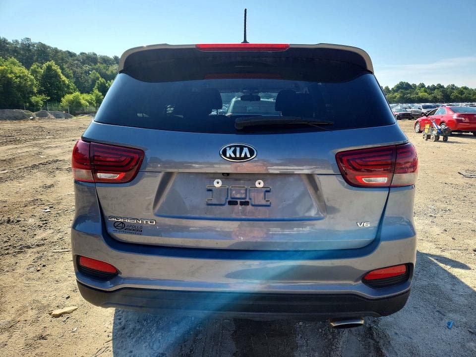 2020 KIA SORENTO S 6