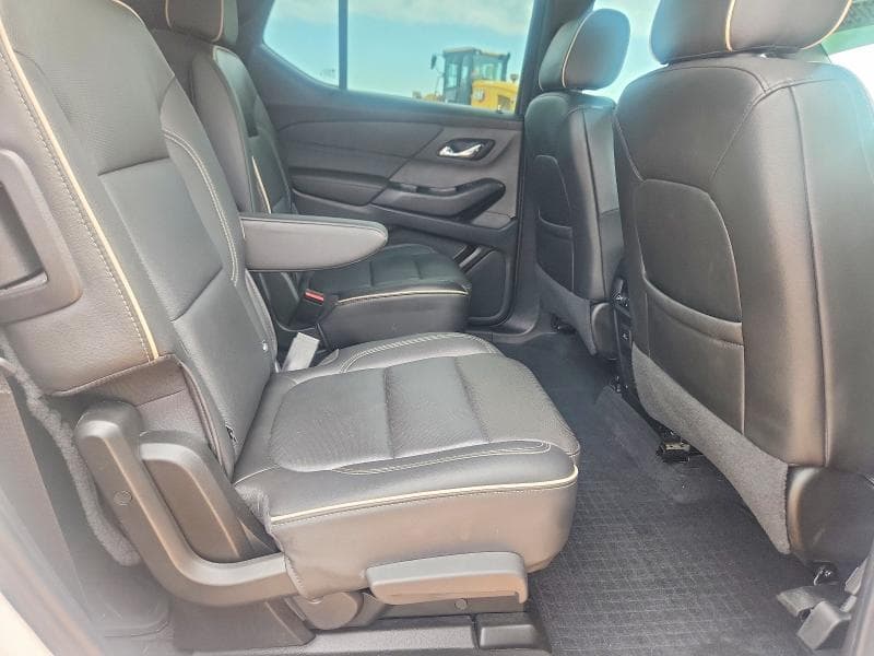 2023 CHEVROLET TRAVERSE PREMIER 11