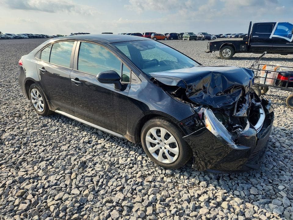 2024 TOYOTA COROLLA LE 4