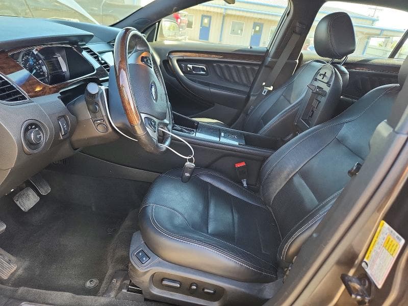 2017 FORD TAURUS LIMITED 7