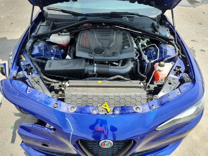 2021 ALFA ROMEO GIULIA SPORT 11