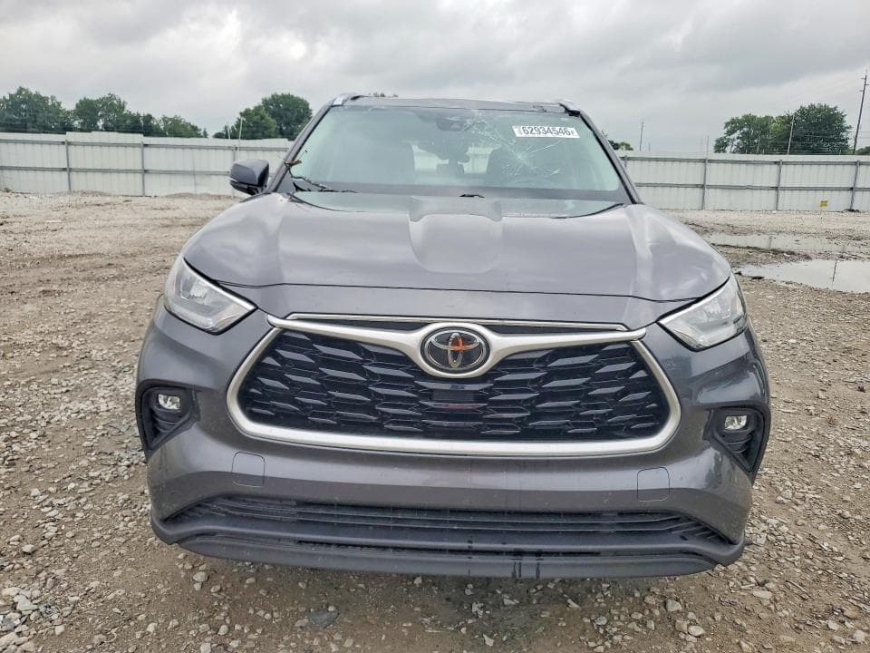 2020 TOYOTA HIGHLANDER XLE 5