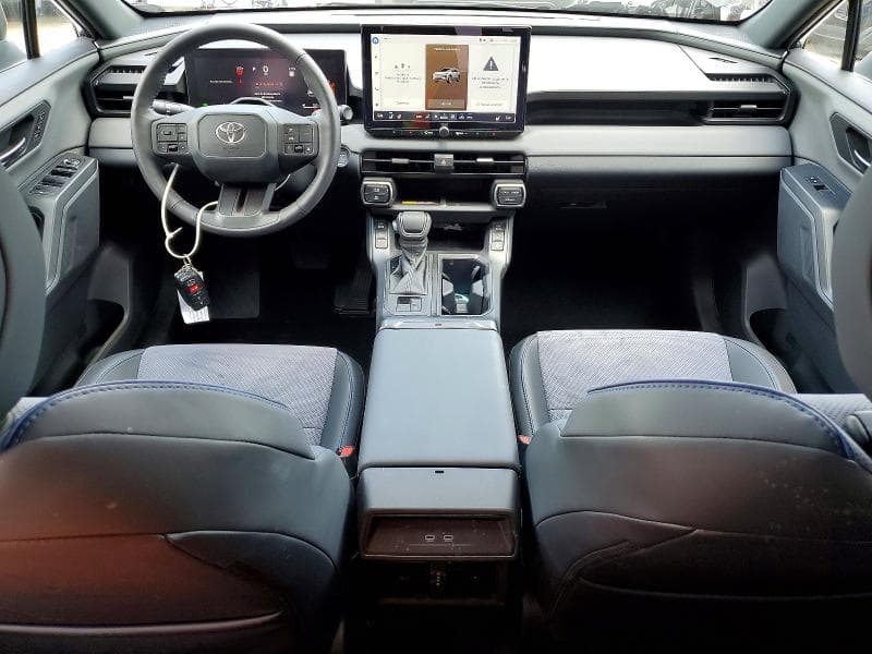 2026 TOYOTA RAV4 XSE 8