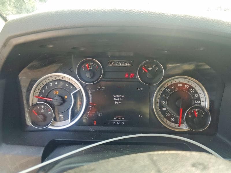 2017 RAM 1500 SLT 9