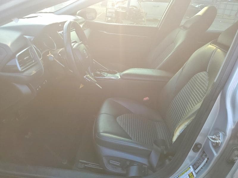 2019 TOYOTA CAMRY SE 7