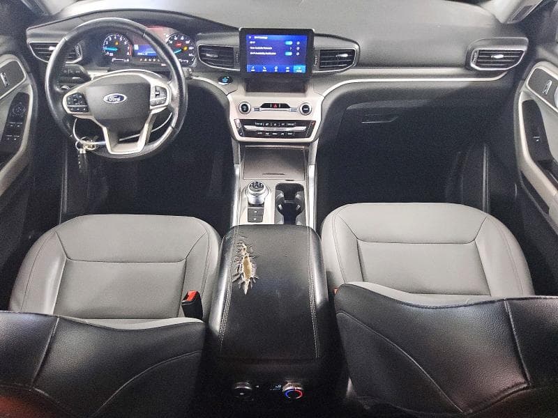 2021 FORD EXPLORER XLT 8