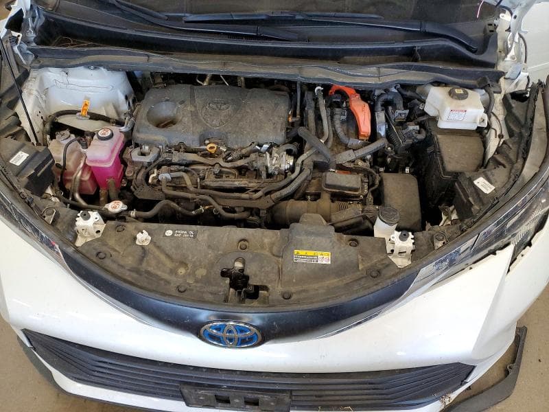 2025 TOYOTA SIENNA XLE 7-PASSENGER 12