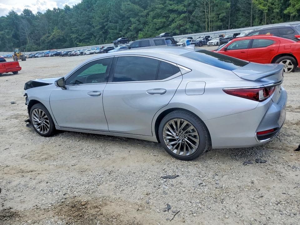 2025 LEXUS ES 300H ULTRA LUXURY 2