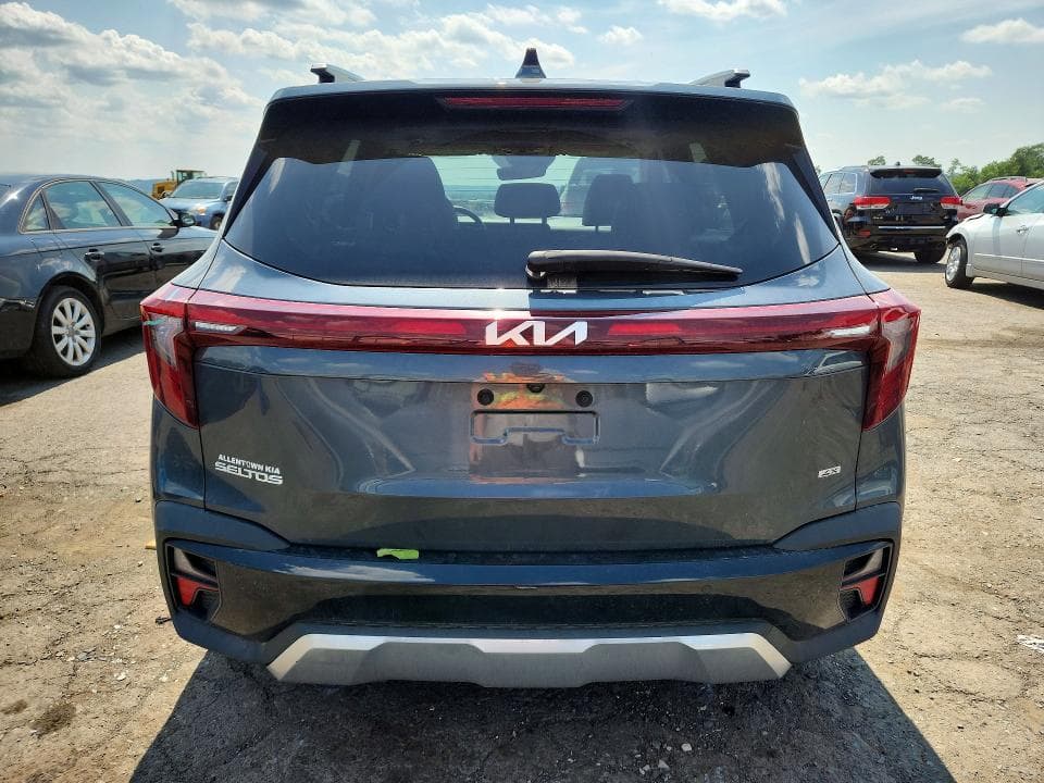 2025 KIA SELTOS EX 6