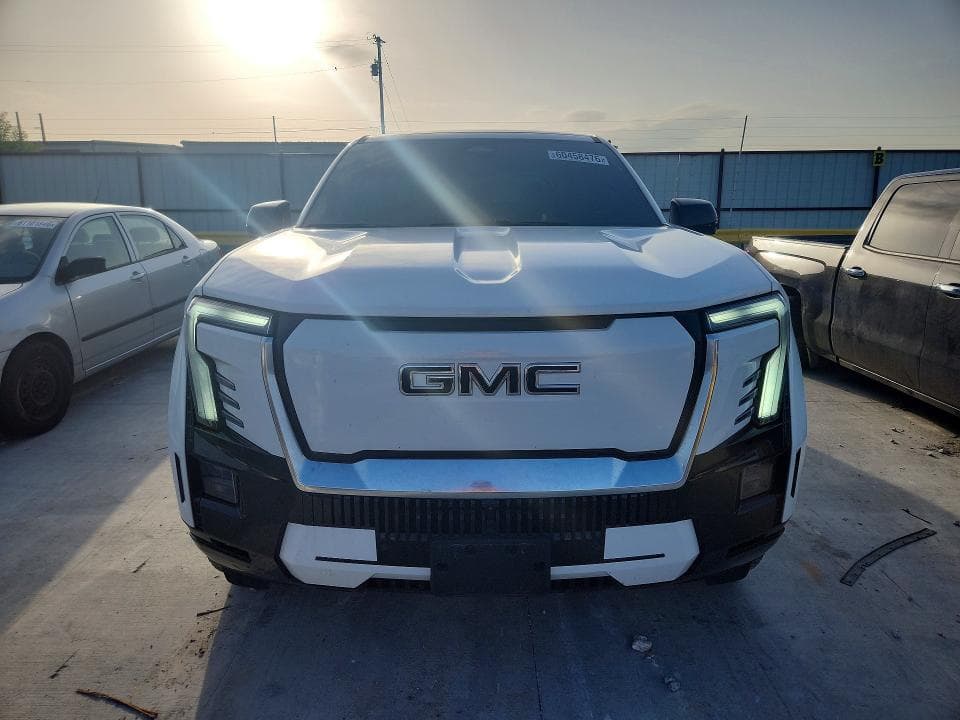 2025 GMC SIERRA 5