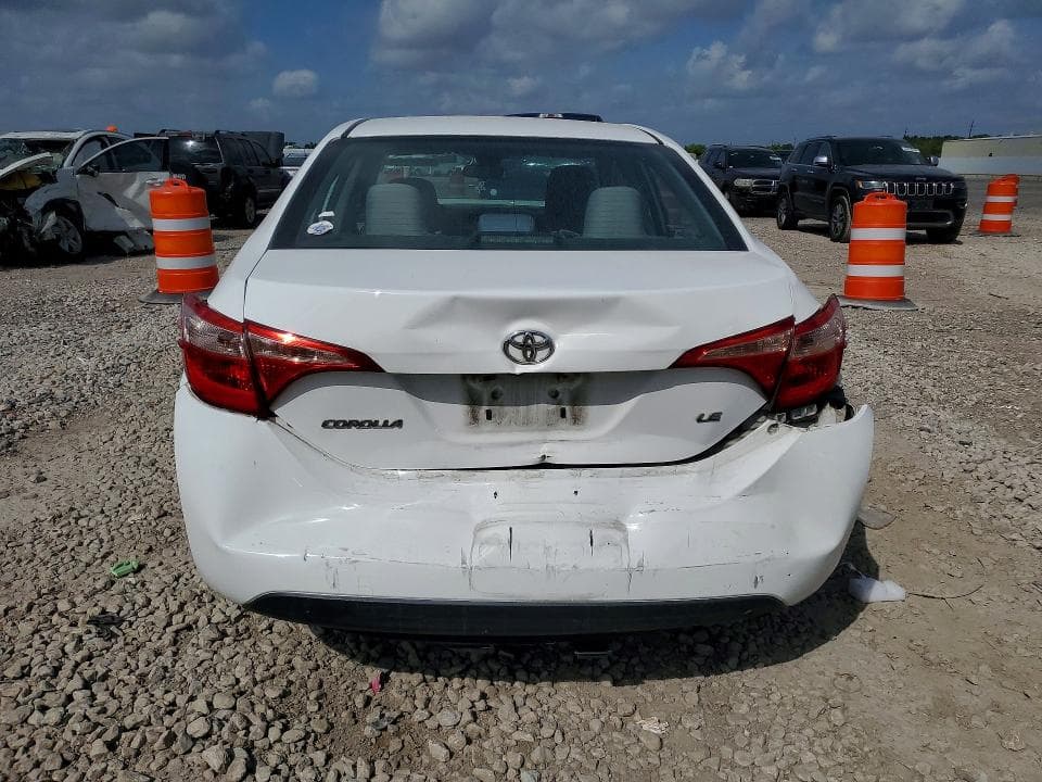 2017 TOYOTA COROLLA LE 6