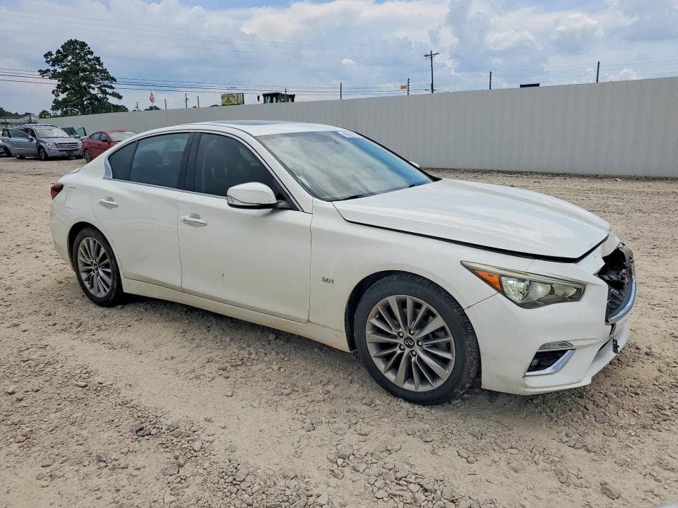 2018 INFINITI Q50 3.0T LUXE 4
