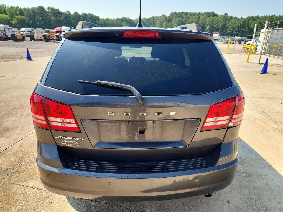 2020 DODGE JOURNEY SE 6