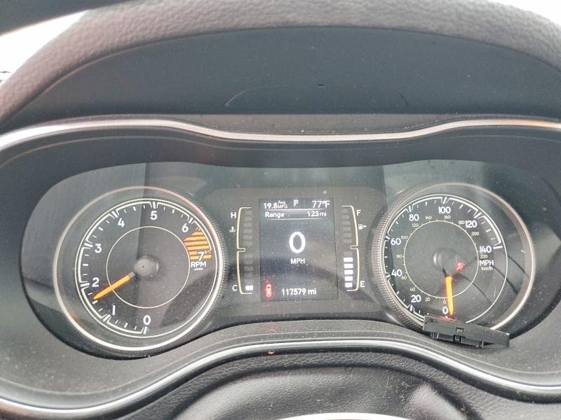 2019 JEEP CHEROKEE LATITUDE 9