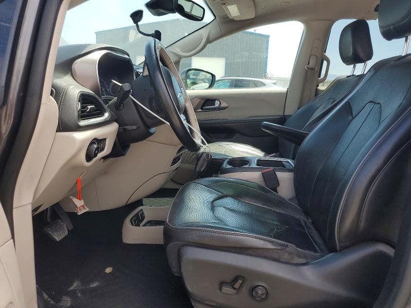 2018 CHRYSLER PACIFICA LIMITED 7