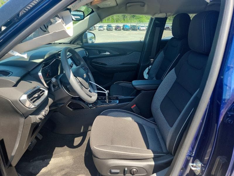 2023 CHEVROLET TRAILBLAZER LT 7