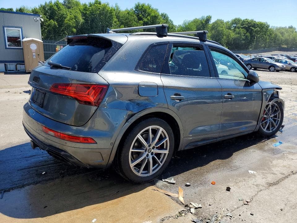 2024 AUDI Q5 E PRESTIGE 55 3