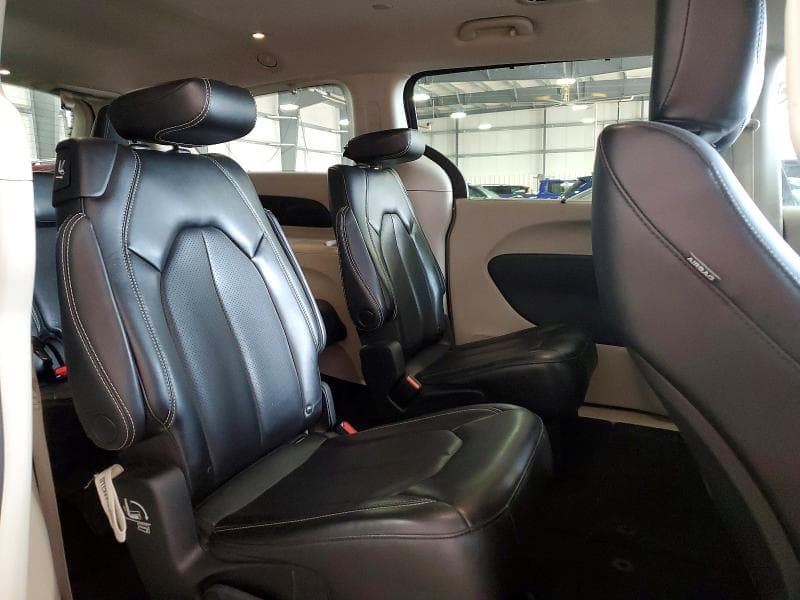 2023 CHRYSLER PACIFICA TOURING L 11