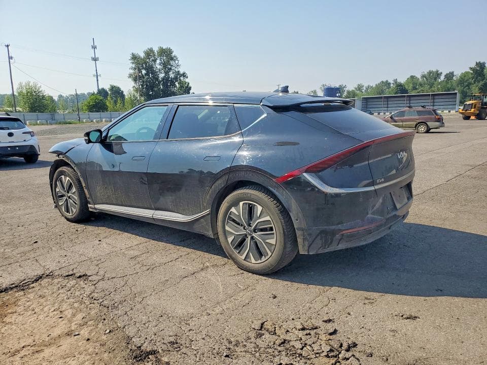 2022 KIA EV6 WIND 2