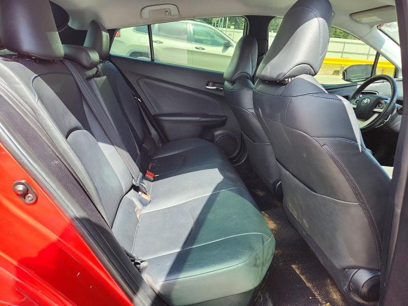 2017 TOYOTA PRIUS THREE TOURING 10