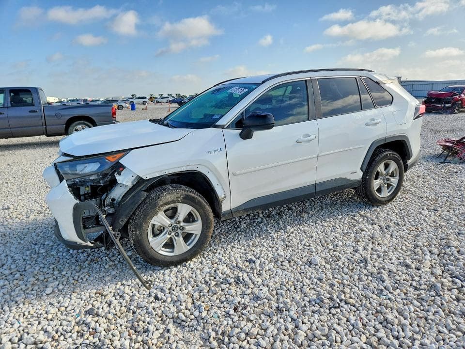 2020 TOYOTA RAV4 LE - 1