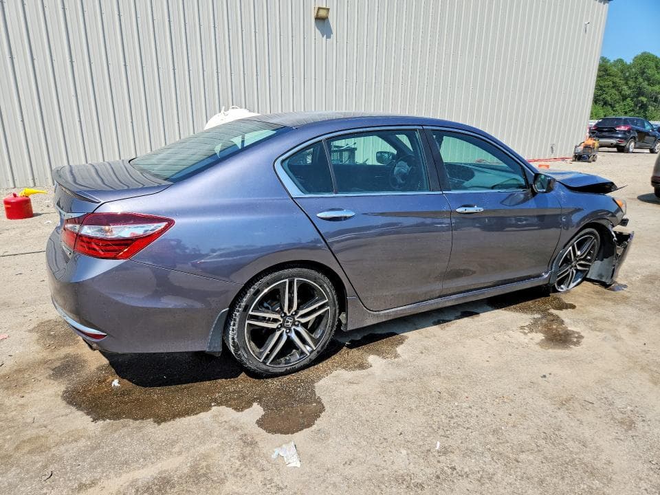 2017 HONDA ACCORD SPORT 3