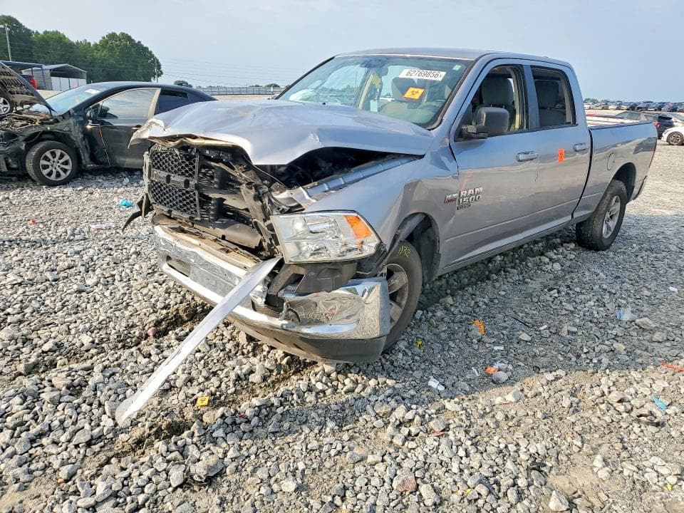 2020 RAM 1500 CLASSIC SLT - 1