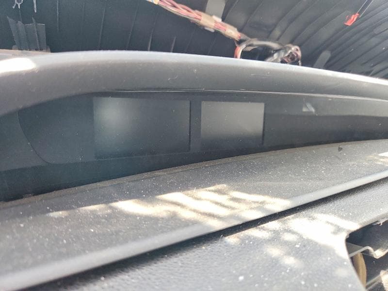 2019 TOYOTA PRIUS XLE 9