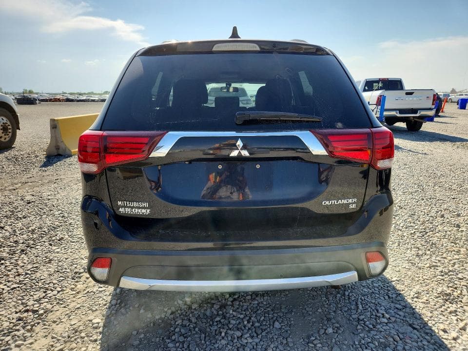 2018 MITSUBISHI OUTLANDER SE 6