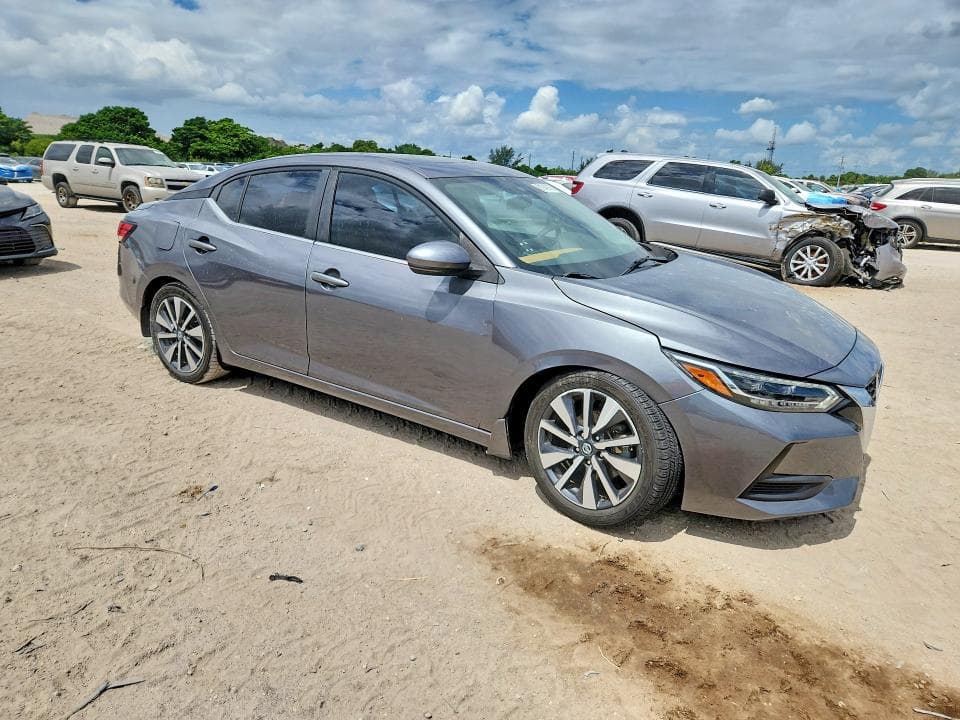 2020 NISSAN SENTRA SV 4