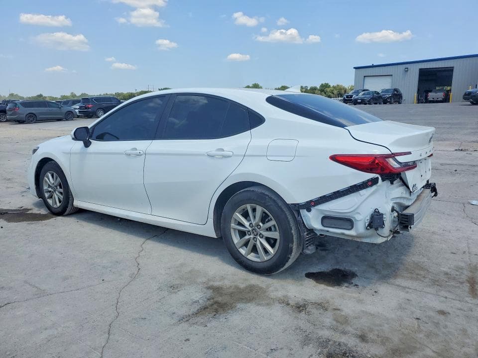 2026 TOYOTA CAMRY LE 2