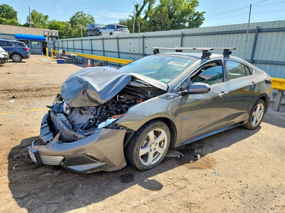 2017 CHEVROLET VOLT LT - 1