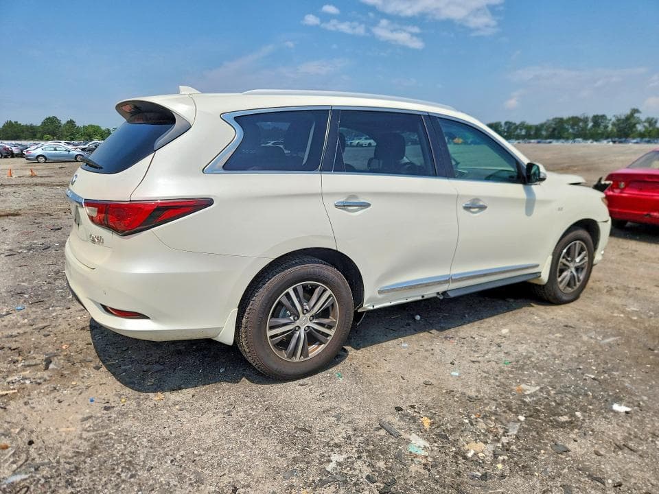 2017 INFINITI QX60 BASE 3