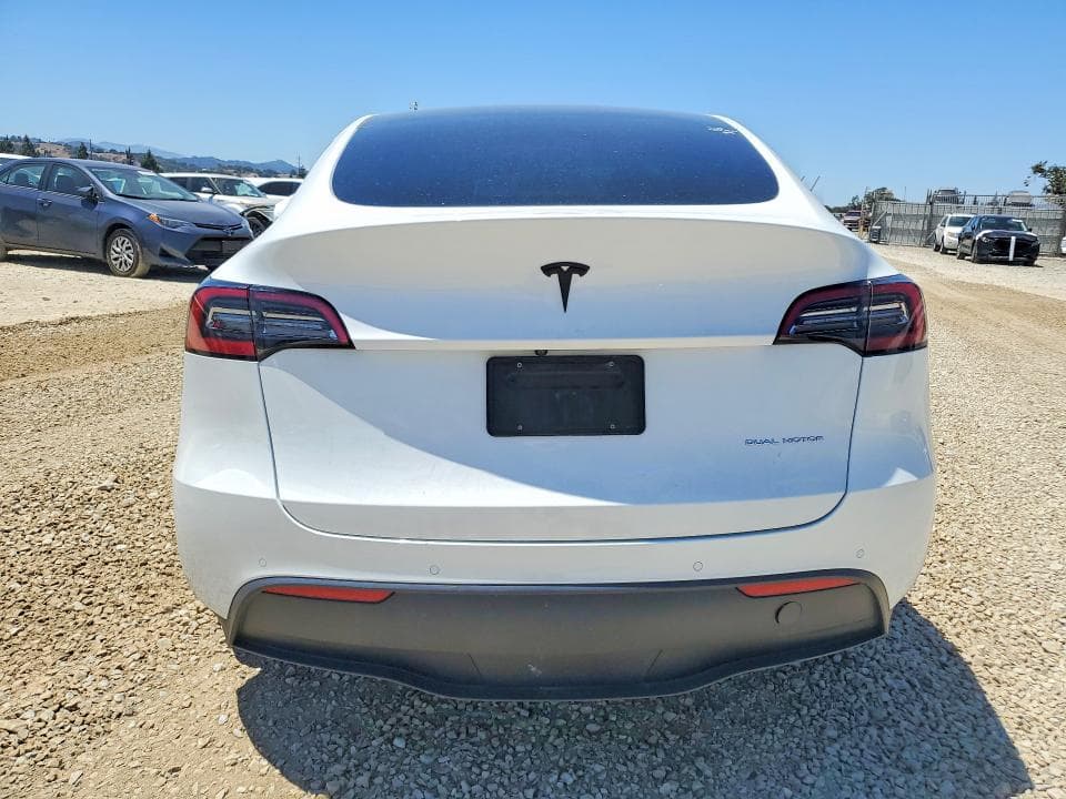 2022 TESLA MODEL Y 6