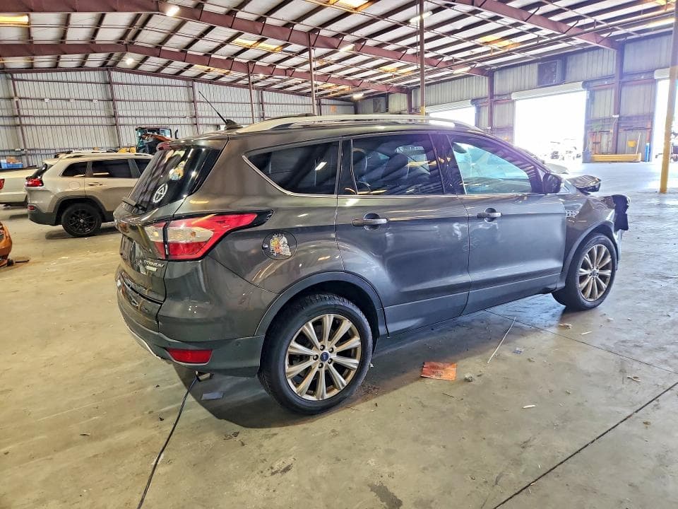 2018 FORD ESCAPE TITANIUM 3