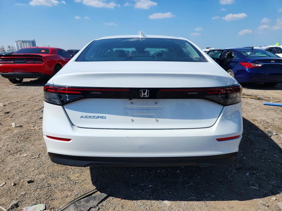 2024 HONDA ACCORD EX 6