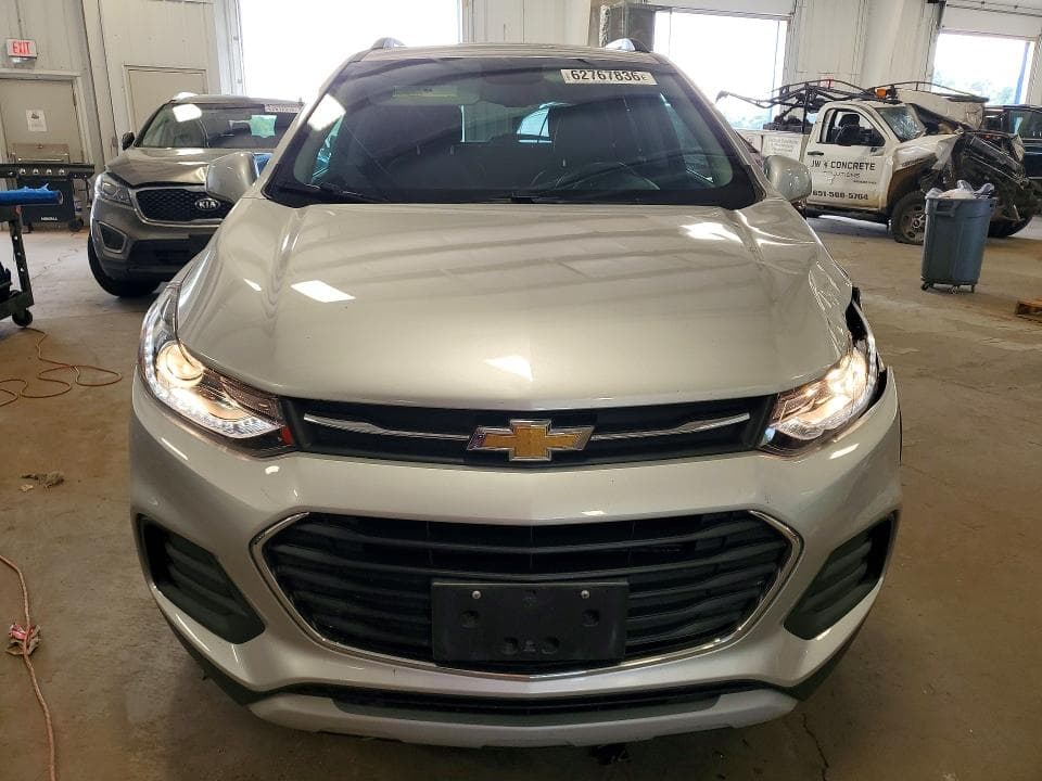 2019 CHEVROLET TRAX 1LT 5