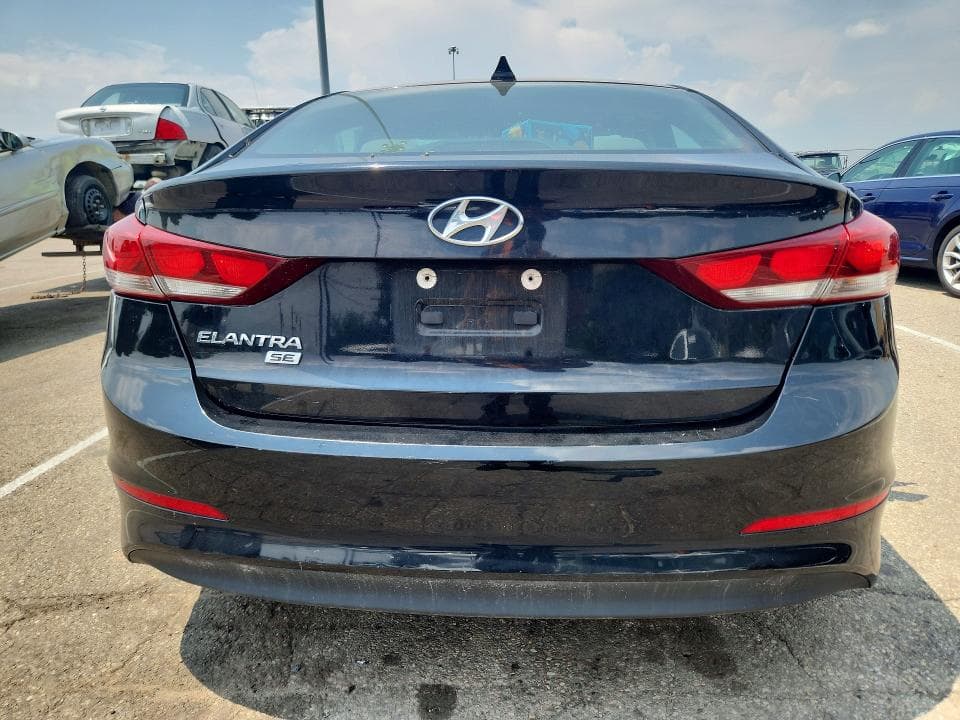 2017 HYUNDAI ELANTRA SE 6