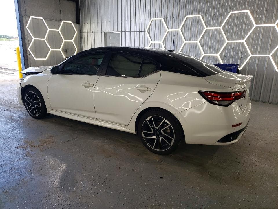 2024 NISSAN SENTRA SR 2