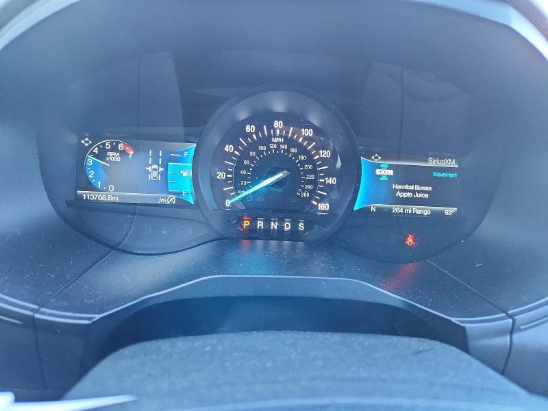 2022 FORD EDGE TITANIUM 9
